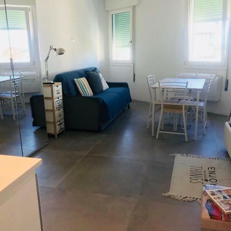 Appartamento Piazza Mazzini Lido di Jesolo Buitenkant foto